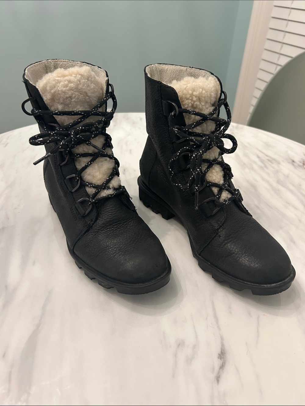 Sorel Boots 8.5